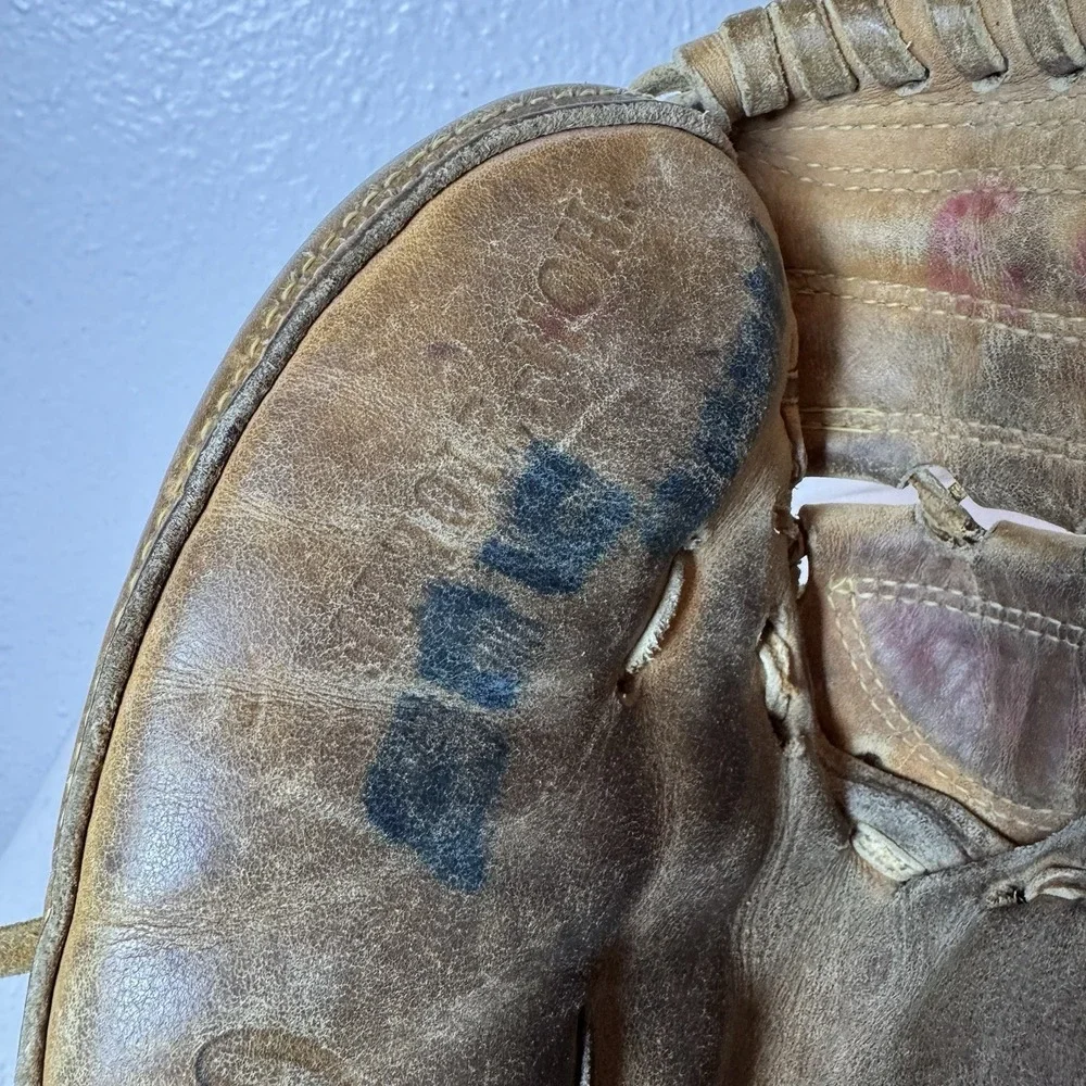 Vintage Rawlings Gold Glove Catchers Mitt HOH Lite Toe Left Hand 210 LTF USA
